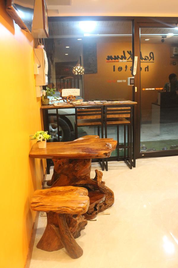 Rak Khun Hostel Chiang Mai Exterior photo